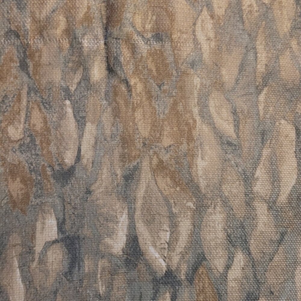 Elegant Gray Polyester Home Accessory